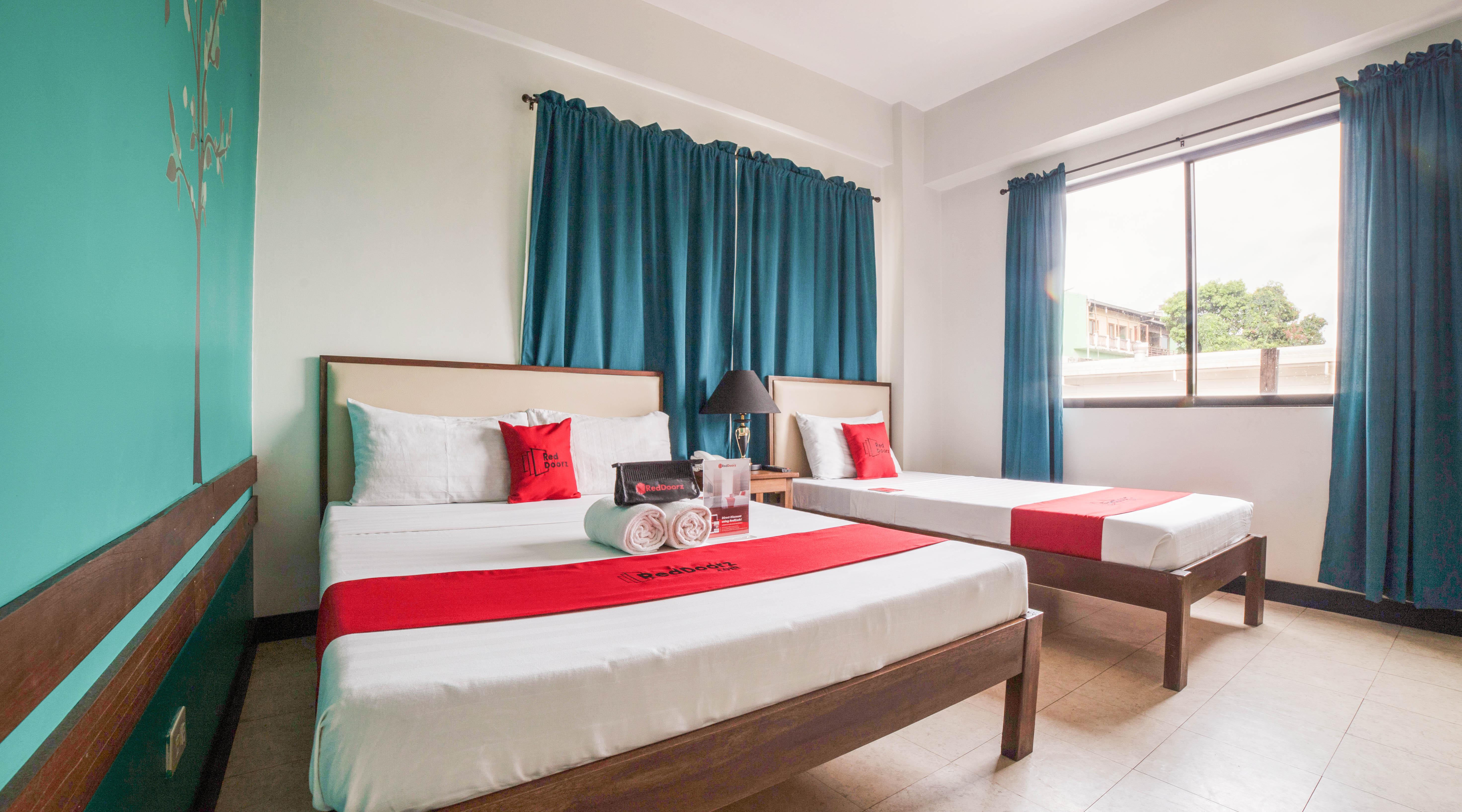 Reddoorz Plus Near Rizal Junction Puerto Princesa Eksteriør billede