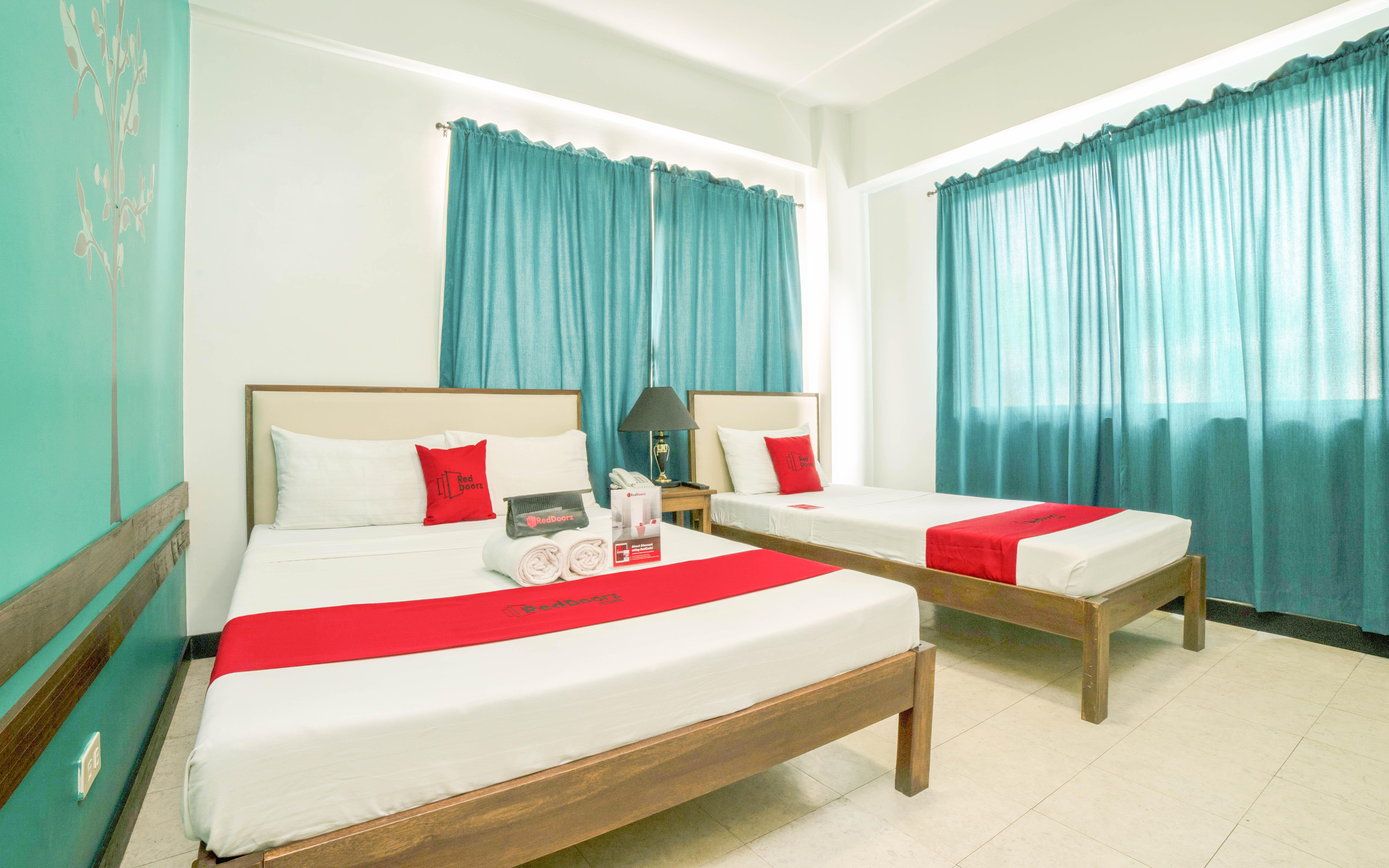 Reddoorz Plus Near Rizal Junction Puerto Princesa Eksteriør billede