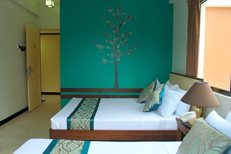 Reddoorz Plus Near Rizal Junction Puerto Princesa Eksteriør billede