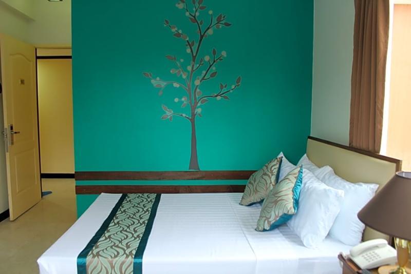 Reddoorz Plus Near Rizal Junction Puerto Princesa Eksteriør billede